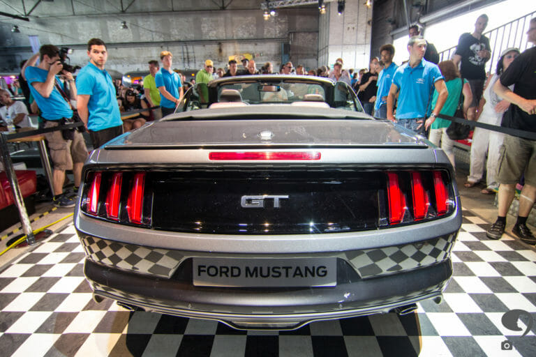 Ford mustang club