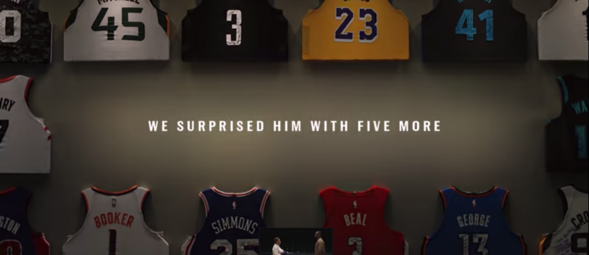 Budweiser lässt Dwyane Wade 5 weitere Trikots schenken